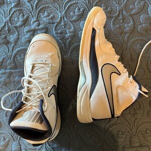Nike Size 13 Athletic Shoes